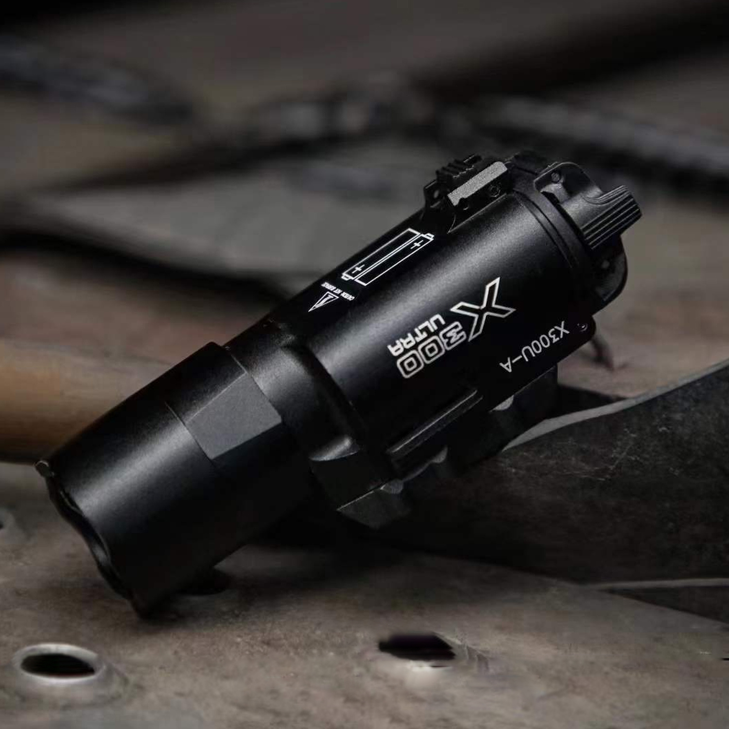 Surefire X300u X300 Pistol Sco - đánh giá và giá Outdoor Lighting High Quality